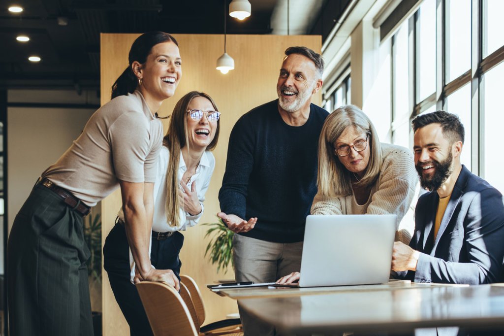 Top 5 ways to save time with coworking software