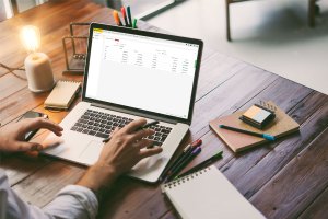 Challenging the Status Quo: Management Strategies for Coworking Spaces